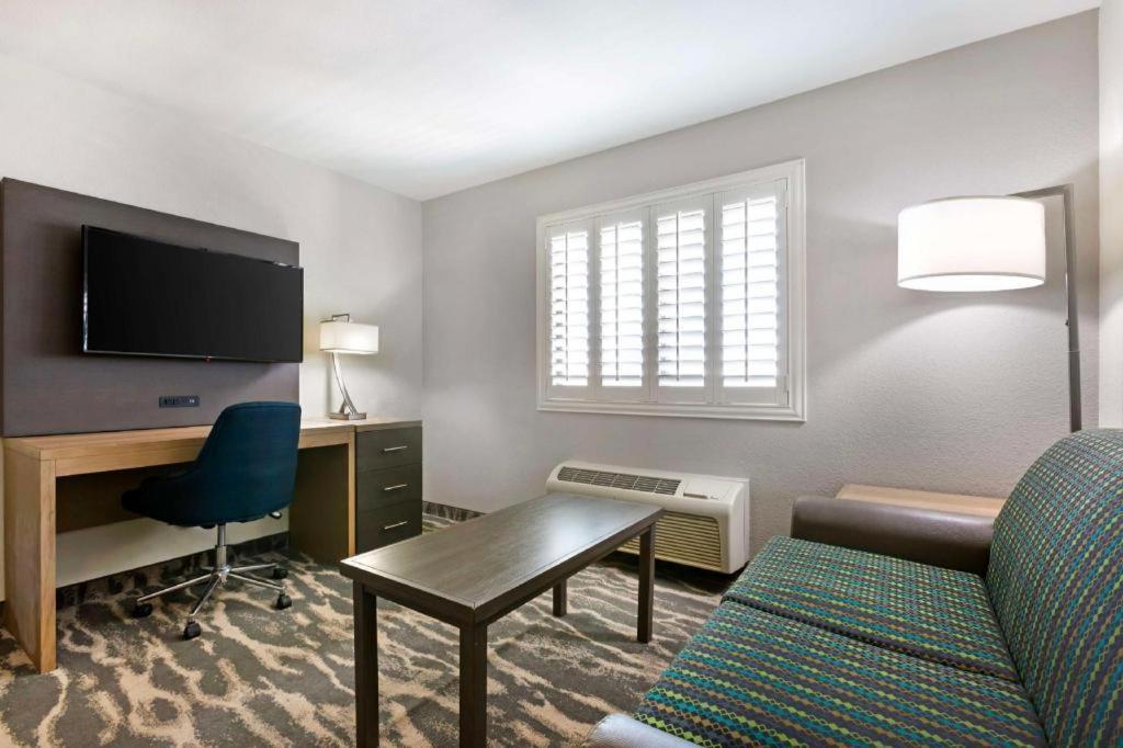 Best Western Plus Safford Exterior photo
