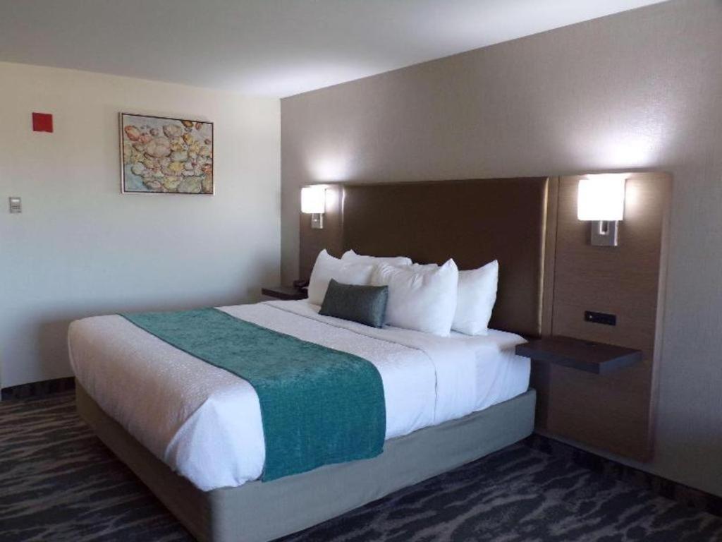 Best Western Plus Safford Exterior photo